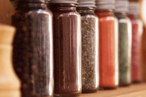 ランチもディナーも楽しめる3つのコース